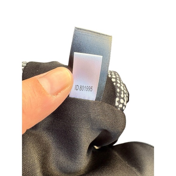 White House Black Market Black White Abstract Cap Sleeve Faux Wrap Dress - 4 - Picture 10 of 10